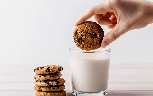 5 Minuman Ini Pasangan Tepat buat Choco Cookies. Cobain!